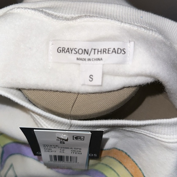 NEW Lucky Crop sweatshirt St. Patrick’s Day Women’s - Picture 3 of 4